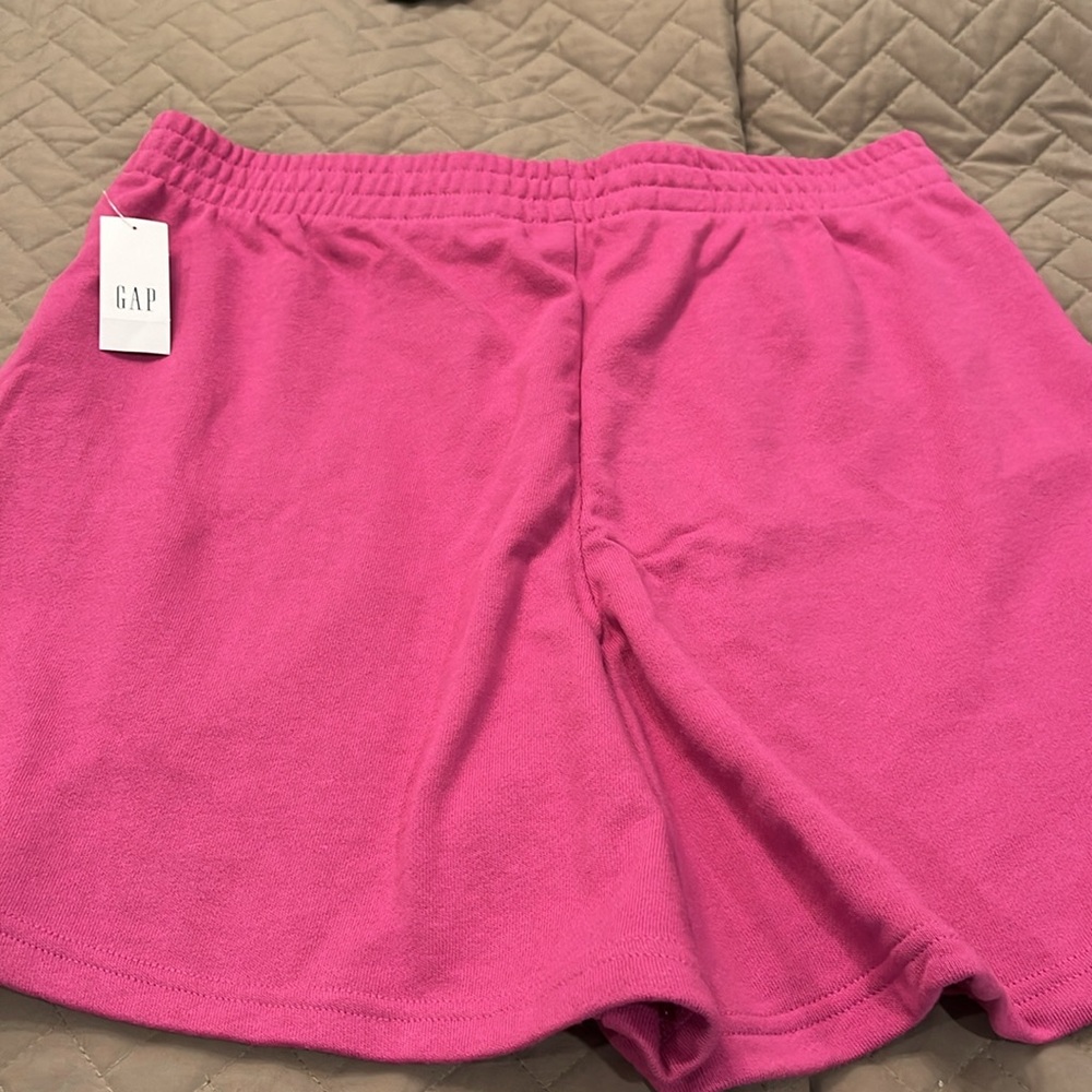 Gap Fuchsia 5.5" Terry Shorts/NWT/Various sizes - Picture 16 of 16